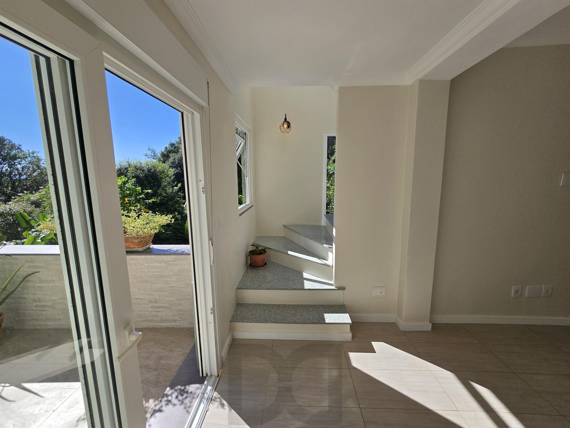 Casa 3 dormitórios, 1 suíte, 4 vagas 210 m² privativos no Belém Novo. — foto 33