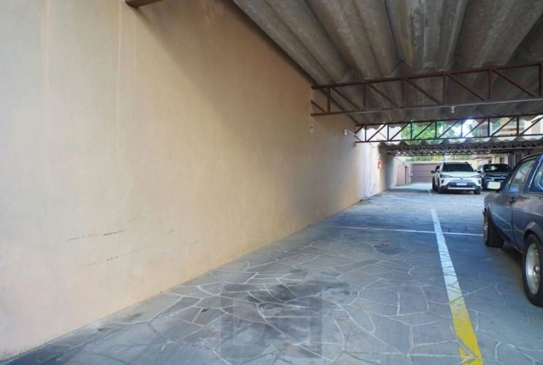 Apartamento de 3 quartos, elevador e 2 vagas no bairro Passo da Areia. — foto 12