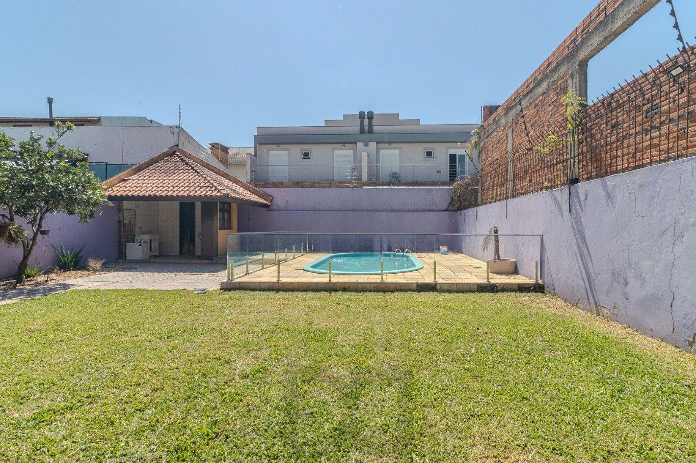 Casa com 3 quartos, vaga, piscina, Juncker e com patio no Jardim Planalto — foto 43