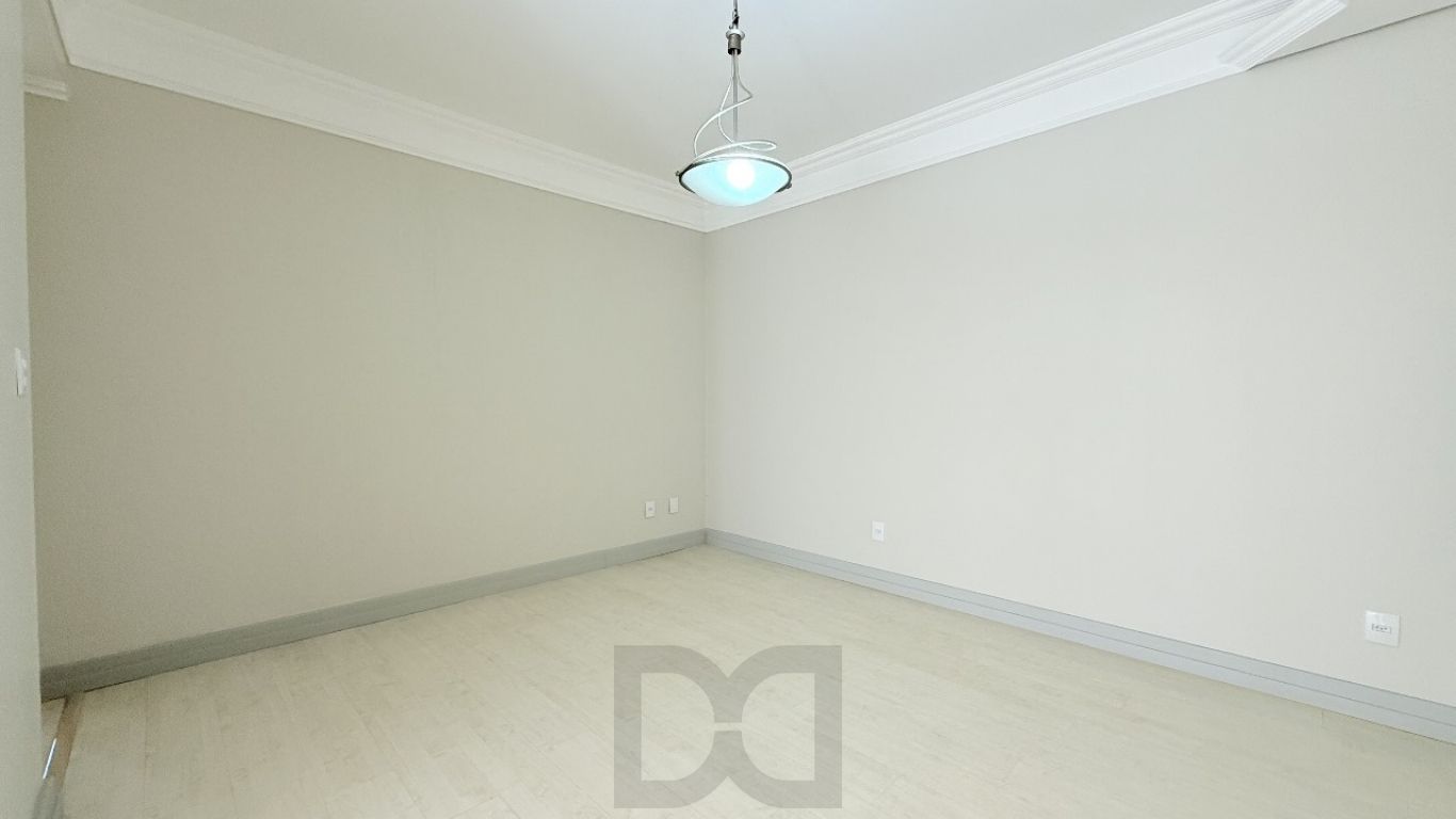 Apartamento de 3 dormitórios,1 suíte, 1 vaga, elevador no bairro Jardim Lindóia — foto 4