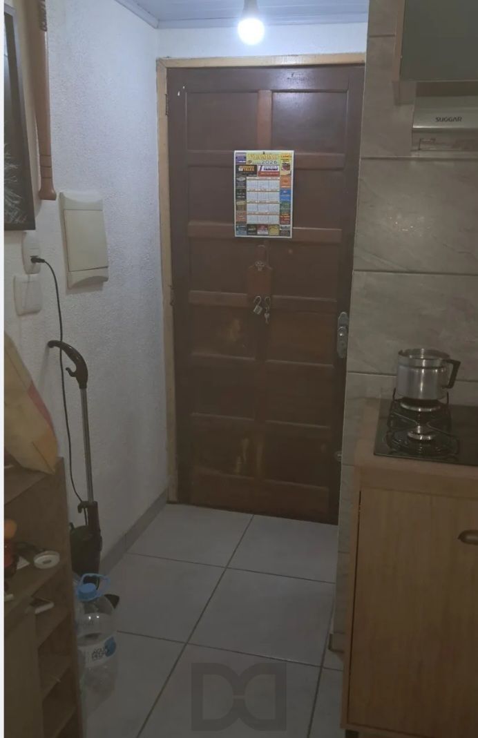 Apartamento Reformado no Rubem Berta | 2 Quartos, Vaga e Escriturado — foto 5