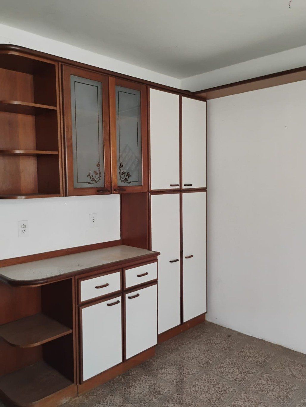 Apartamento com 3 quartos e 2 vagas de garagem no Bairro Jardim Itu/ Planalto. — foto 12
