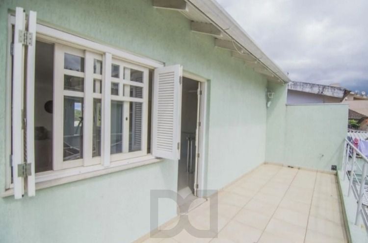 Casa 4 quartos, 4 suítes, 4 vagas e pátio com piscina no Bairro Vila Ipiranga — foto 15