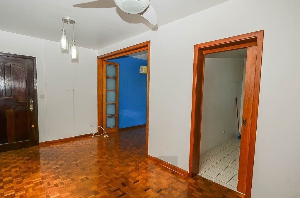 Apartamento 3 Quartos com Elevador e Vaga na Cavalhada — foto 9
