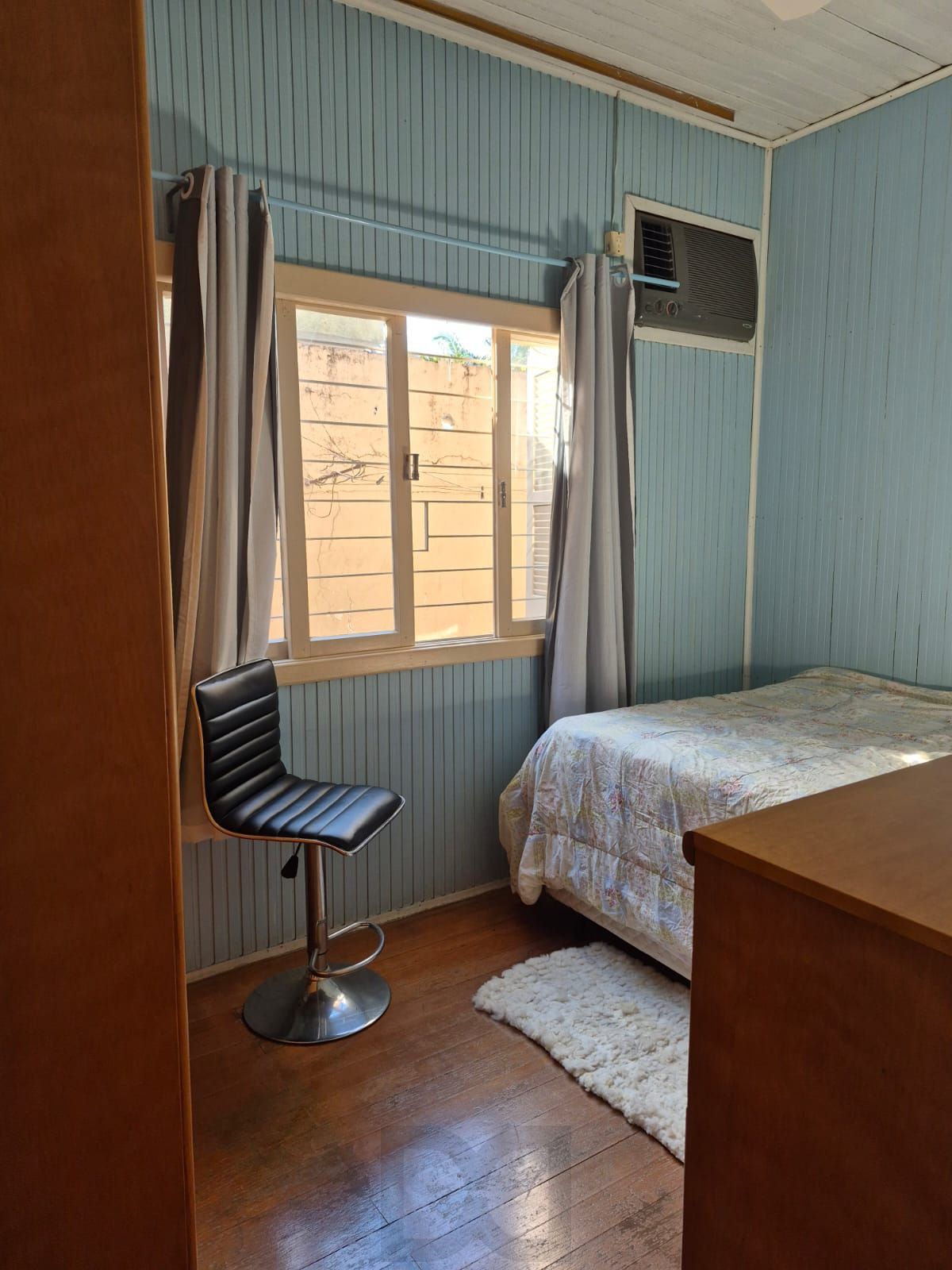 Casa mista de 3 quartos e 2 vagas no bairro Sarandi. — foto 15