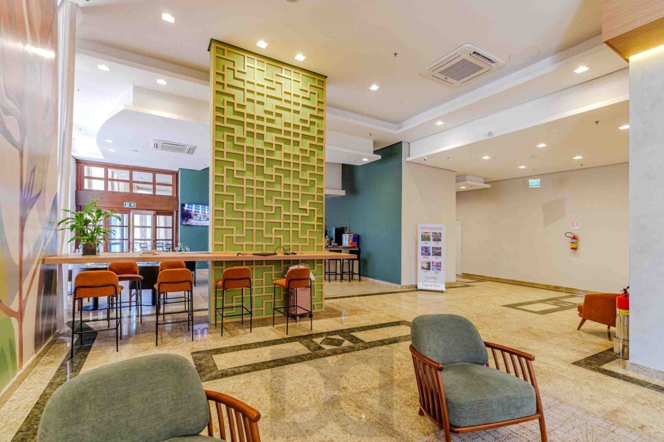 Sala comercial, 2 vagas, elevador e restaurante no bairro Praia de Belas — foto 37