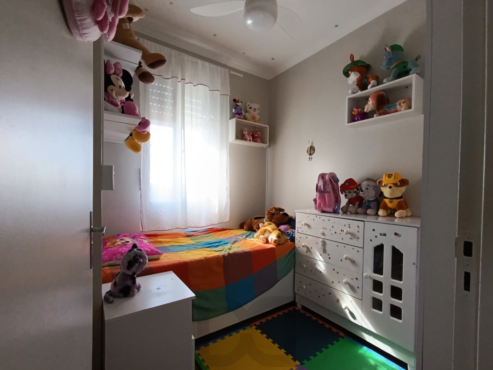 Apartamento semi mobiliado de 3 quartos e 1 vaga no bairro Sarandi. — foto 23
