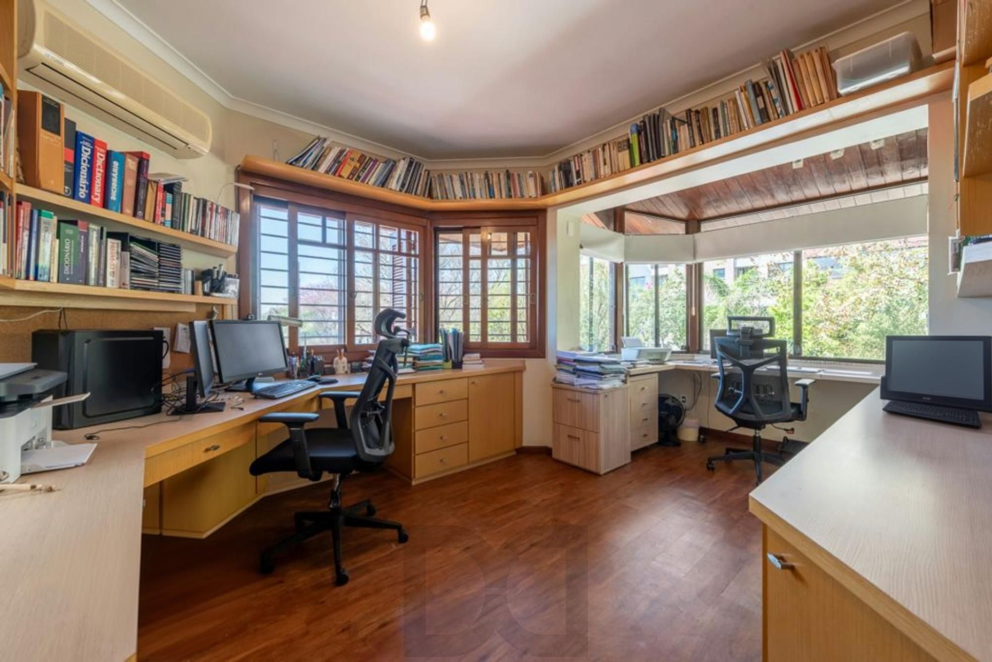 Casa com 5 dormitórios, 2 suítes, 2 vagas e 360m² à venda no Jardim Itu Sabará. — foto 27
