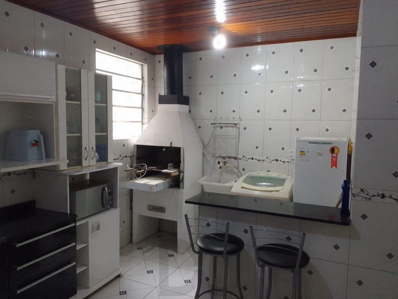 Apartamento de 2 dormitórios no Bairro petropolis em Porto Alegre. — foto 28
