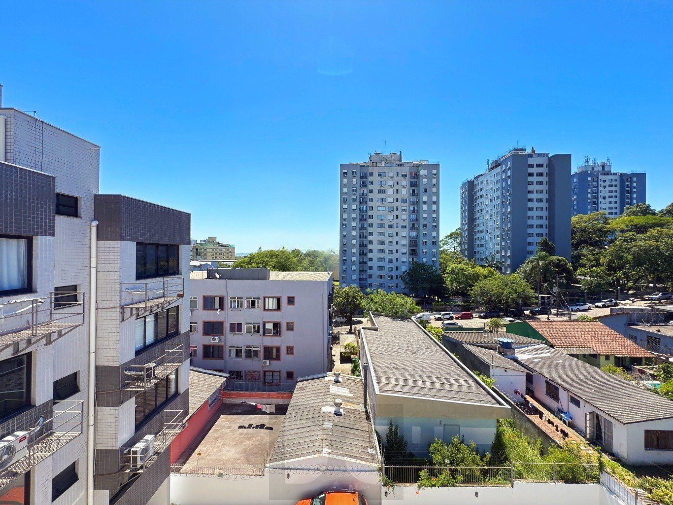 Cobertura com 2 quartos, vaga, elevador e churrasqueira  no bairro Cristal. — foto 34