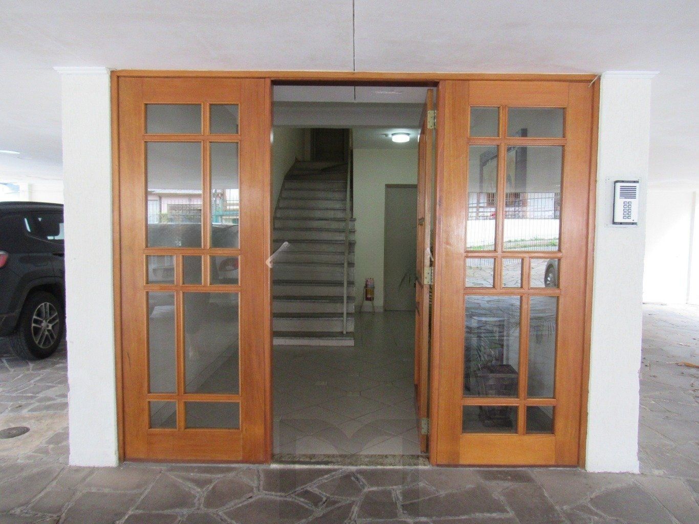 Apartamento à venda com 2 quartos 64 m² na rua doutor Ney Cabral, Nonoai. — foto 2