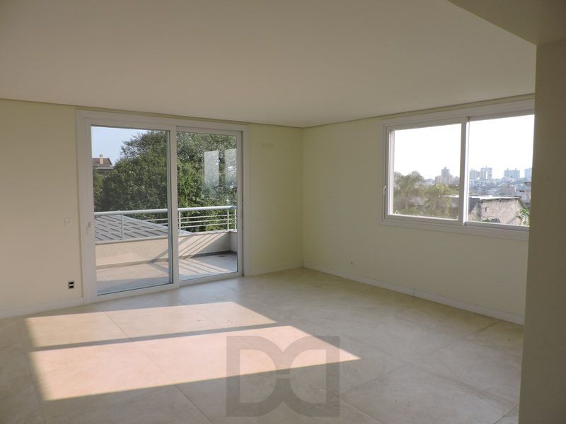 Casa nova de 600m² com 4 dormitórios e 3 vagas — foto 26