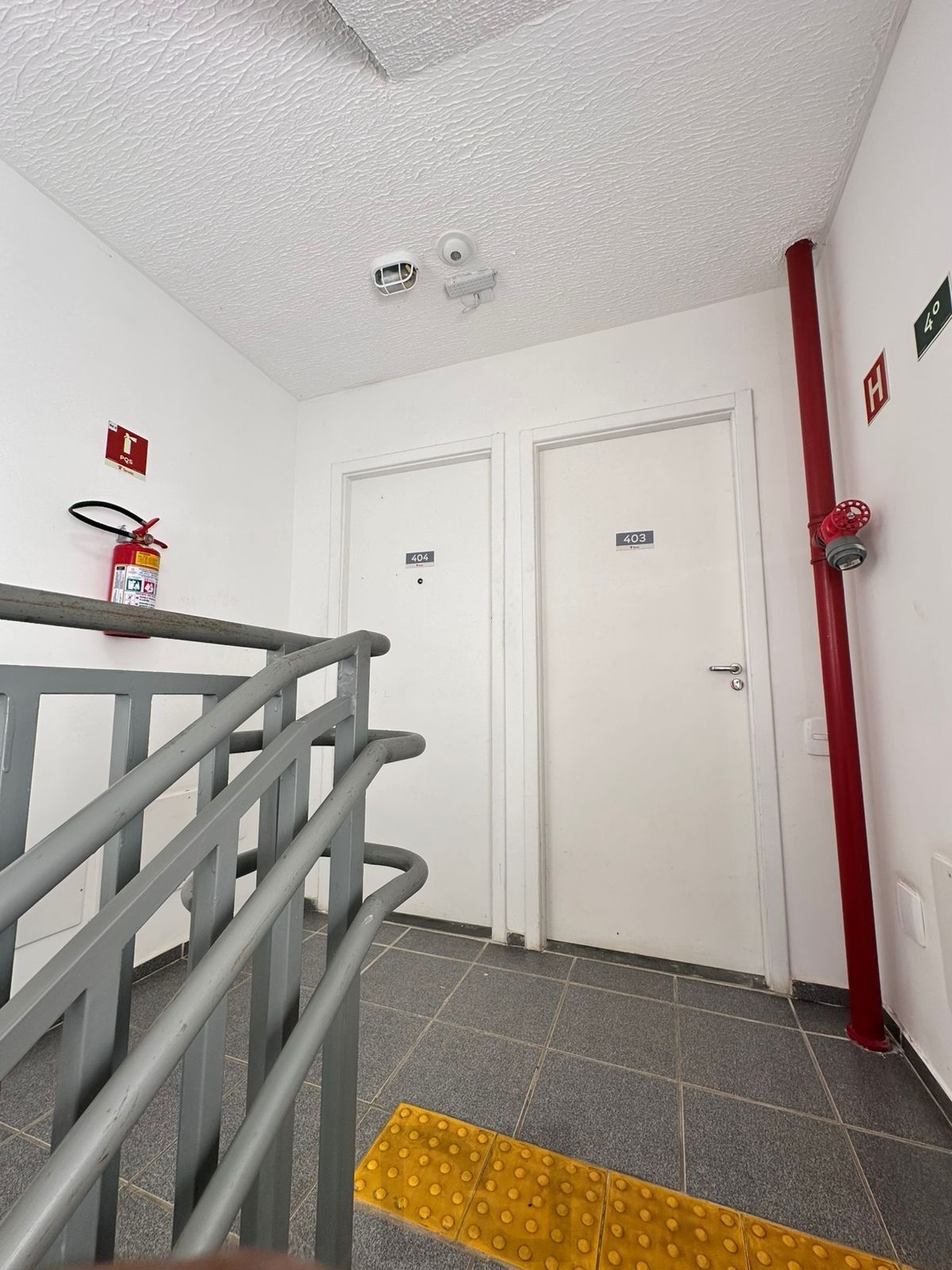 Apartamento 2 dormitórios com 1 vaga Bairro Rubem Berta Porto Alegre — foto 27