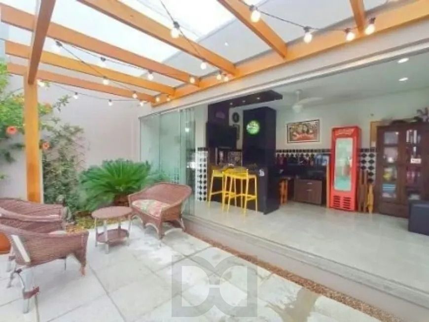Casa 3 Quartos com Piscina à Venda no Mário Quintana — foto 16