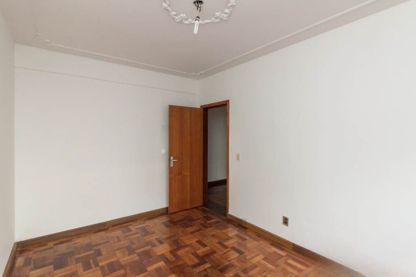 Apartamento de 3 dormitórios no centro Histórico de Porto Alegre. — foto 17