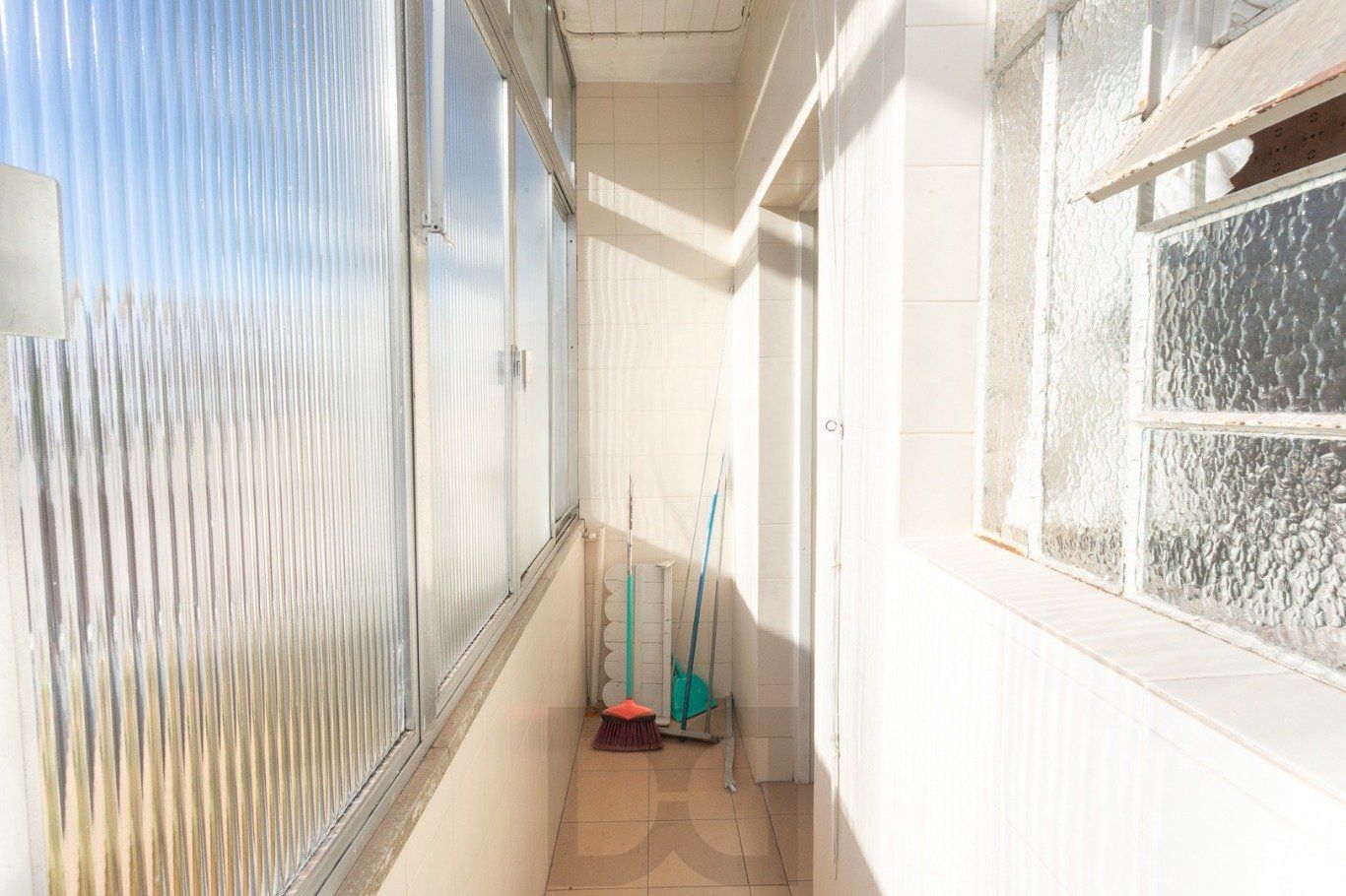 Apartamento de 2 dormitórios no bairro Jardim Lindóia — foto 8