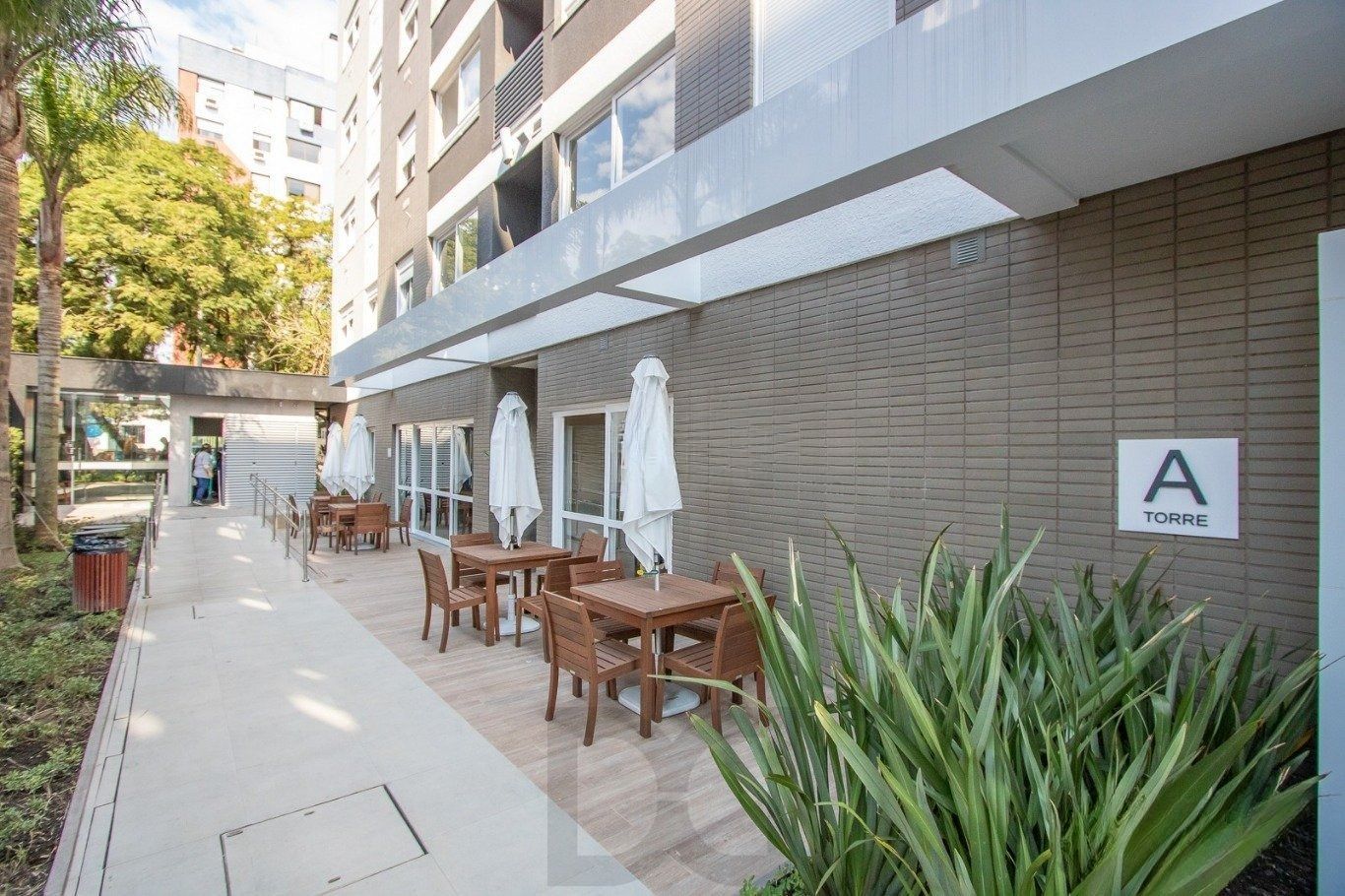 Apartamento de 2 dormitórios, e 1 vaga de garagem no Bairro são Joao/Poa. — foto 31