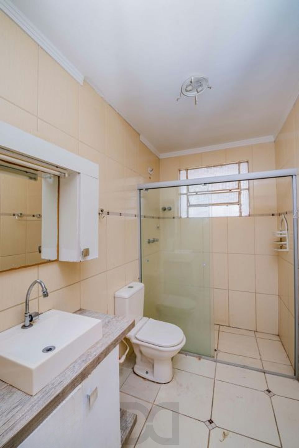 Casa de 2 dormitórios, churrasqueira, pátio, 4 vagas no bairro Ipanema — foto 19