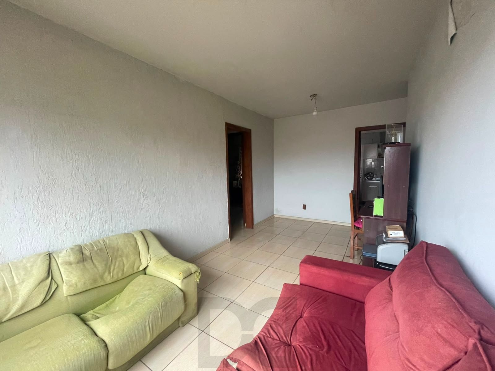 Apartamento com 2 quartos, 1dep. Empregada e sol da manha no bairro Partenon — foto 4