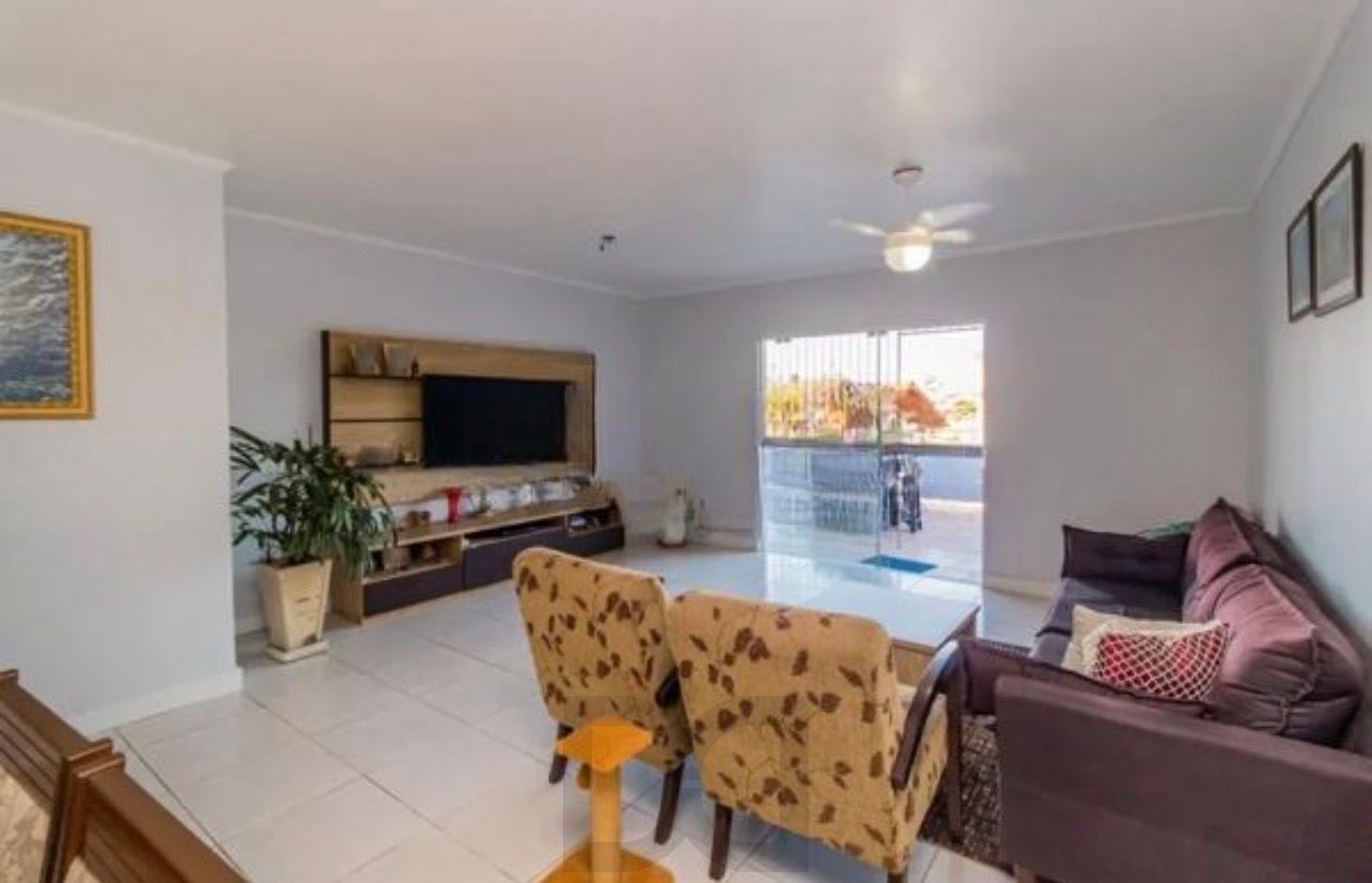 Casa com 3 Quartos e 3 banheiros à Venda, 120 m² por R$ 599 mil — foto 12
