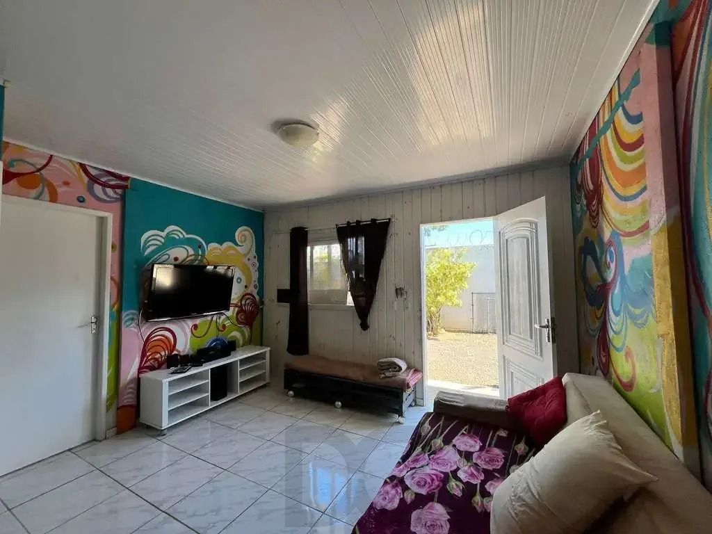 Casa com 3 quartos, vaga coberta e com muro no bairro Campos Novo — foto 10