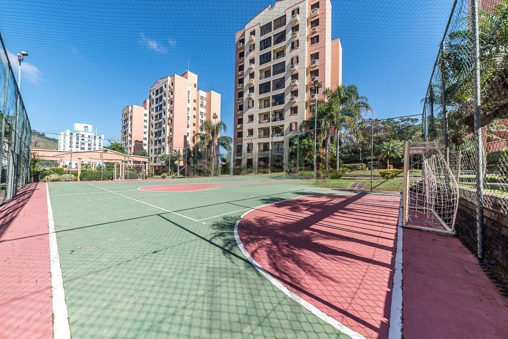 Apartamento de 2 quartos, elevador e 1 vaga no bairro Jardim Itu Sabará — foto 21