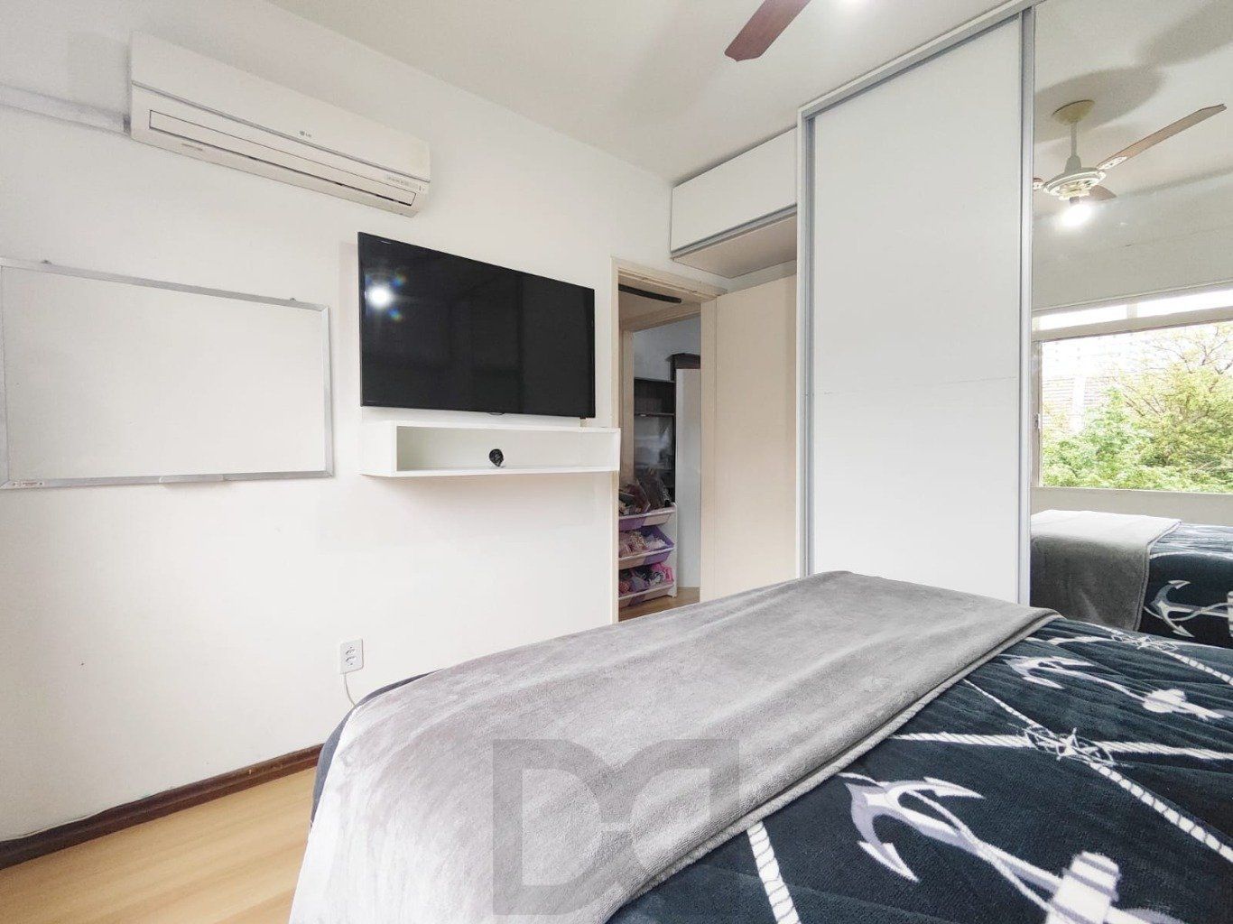 Apartamento à venda com 1 dormitório no Bairro Cidade Baixa — foto 9