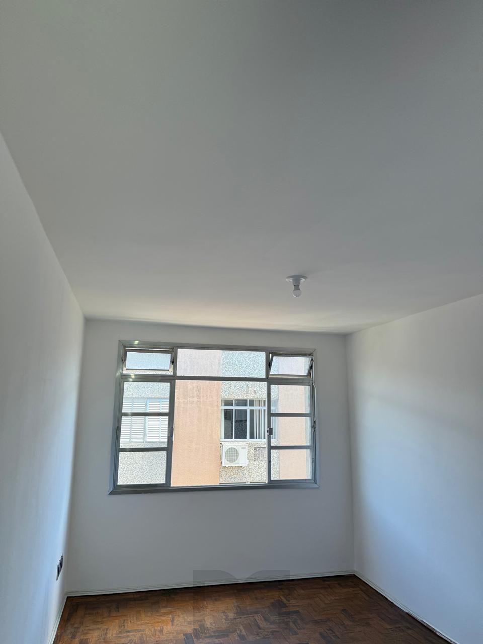 Apartamento 2 Quartos com Vaga no Bairro Medianeira — foto 9