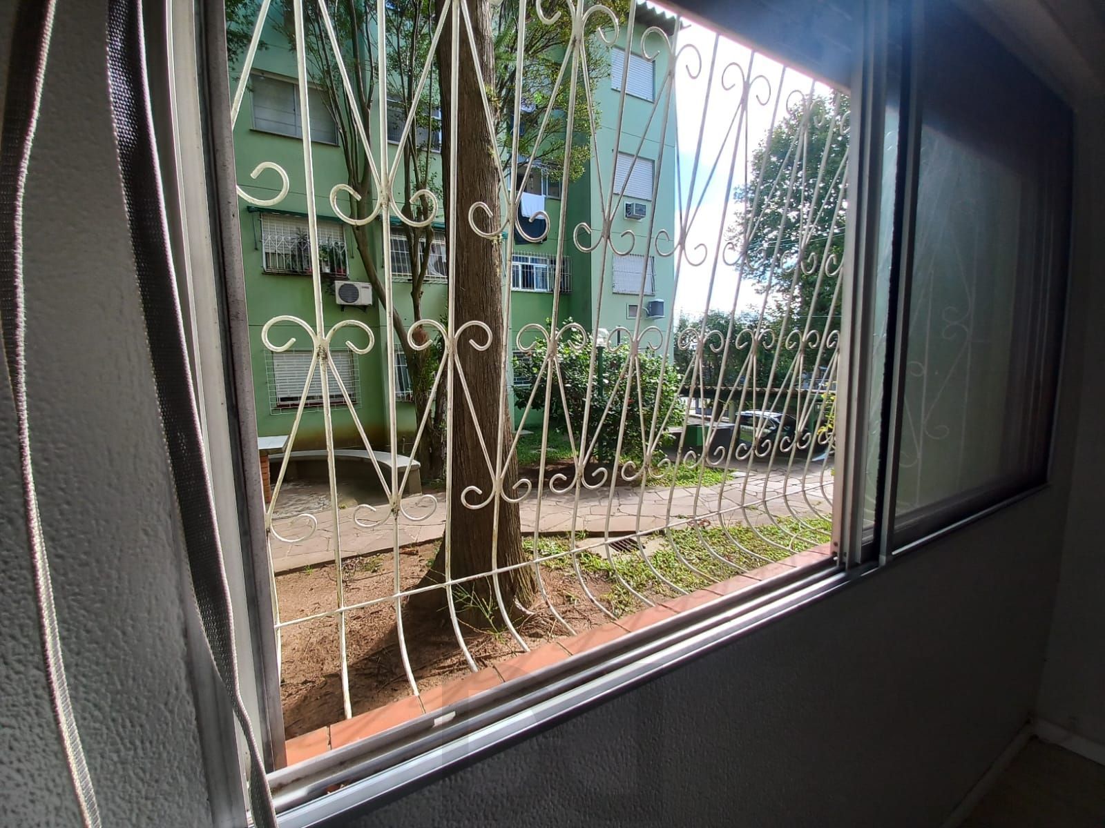 Apartamento com 2 dormitórios no bairro Jardim Itu. — foto 20