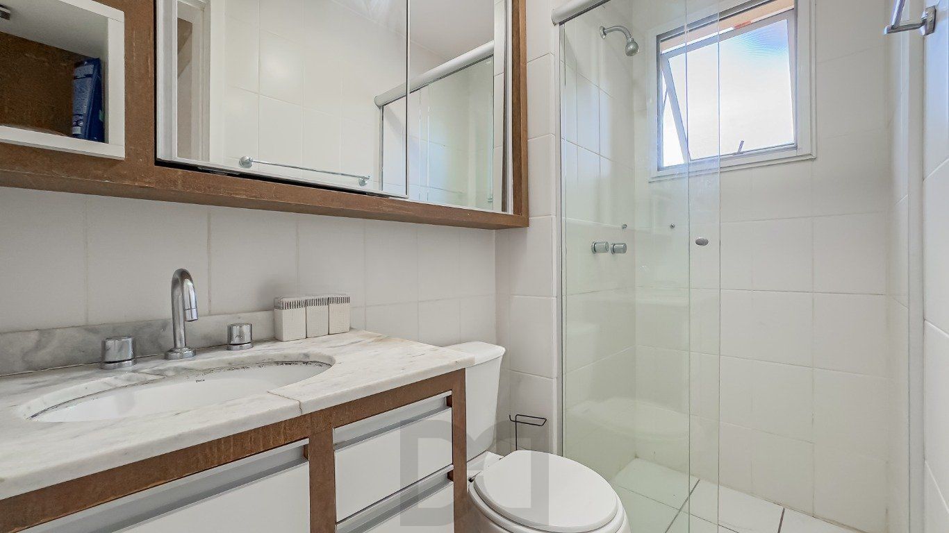 Casa com 4 quartos e 2 vagas em condomínio fechado no Bairro Ecoville. — foto 25