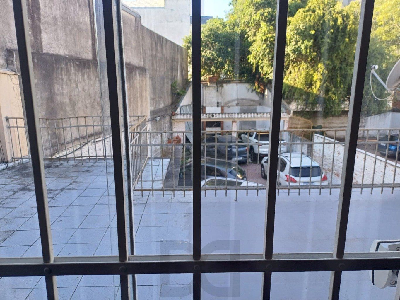Casa com 3 quartos, 3 banheiros, 300m² e 8 vagas no Menino Deus. — foto 17