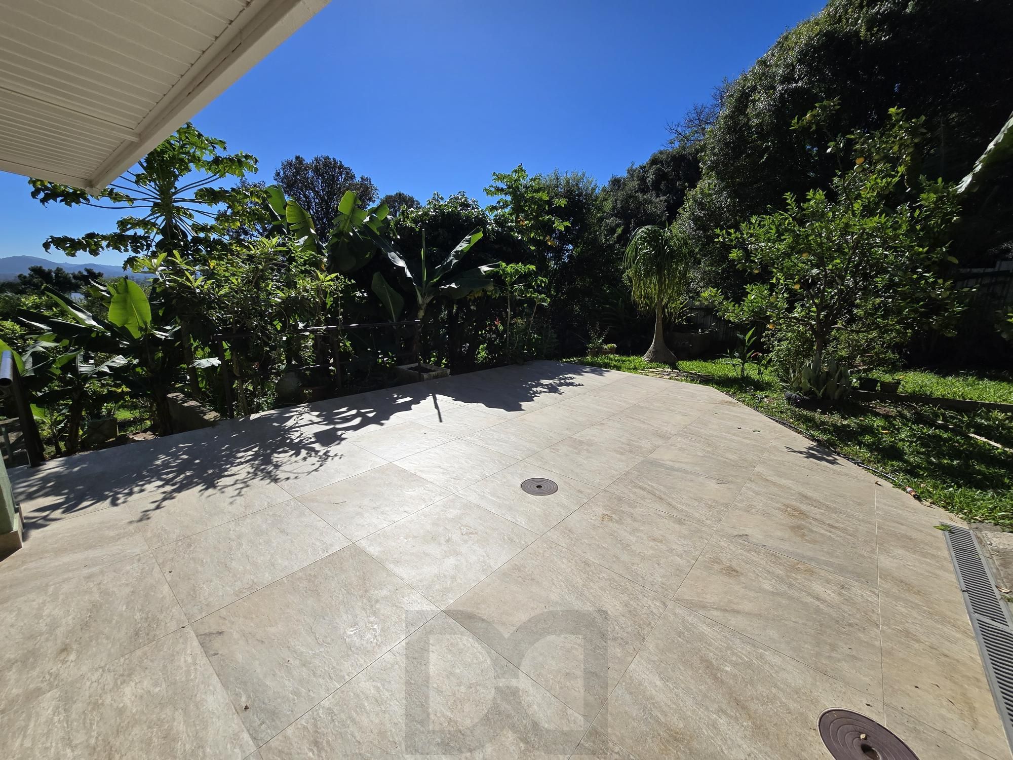 Casa 3 dormitórios, 1 suíte, 4 vagas 210 m² privativos no Belém Novo. — foto 67