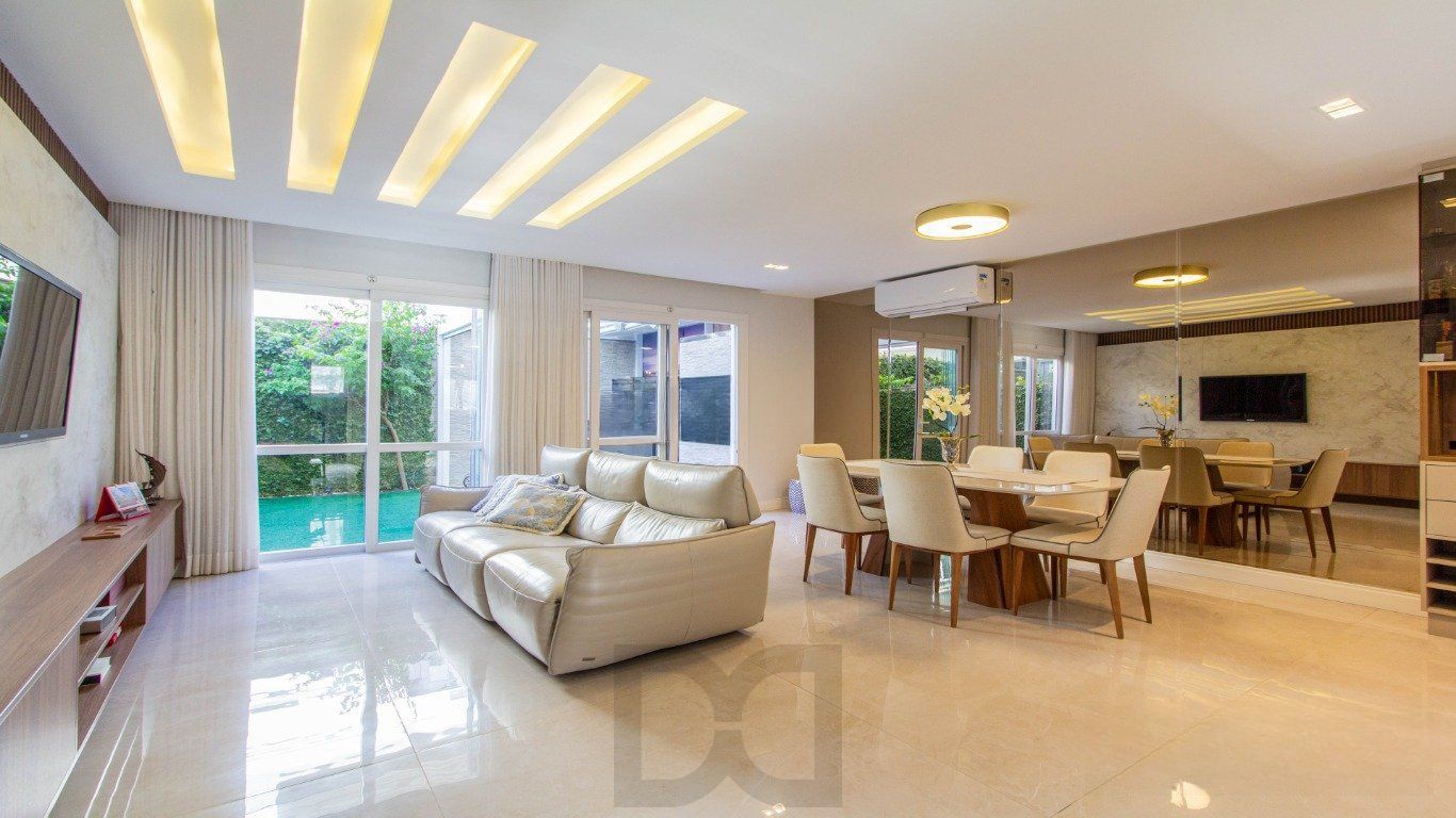 Casa em Condomínio com 3 quartos, 3 suítes, 2 vagas e 195m² no Jardim Carvalho. — foto 1