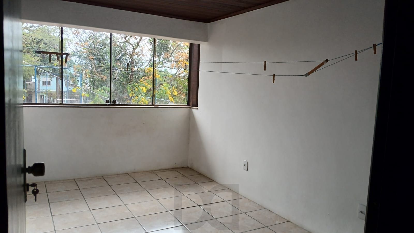 Casa de 3 dormitórios, 1 suíte, 2 vagas, churrasqueira e pátio no Navengantes. — foto 29