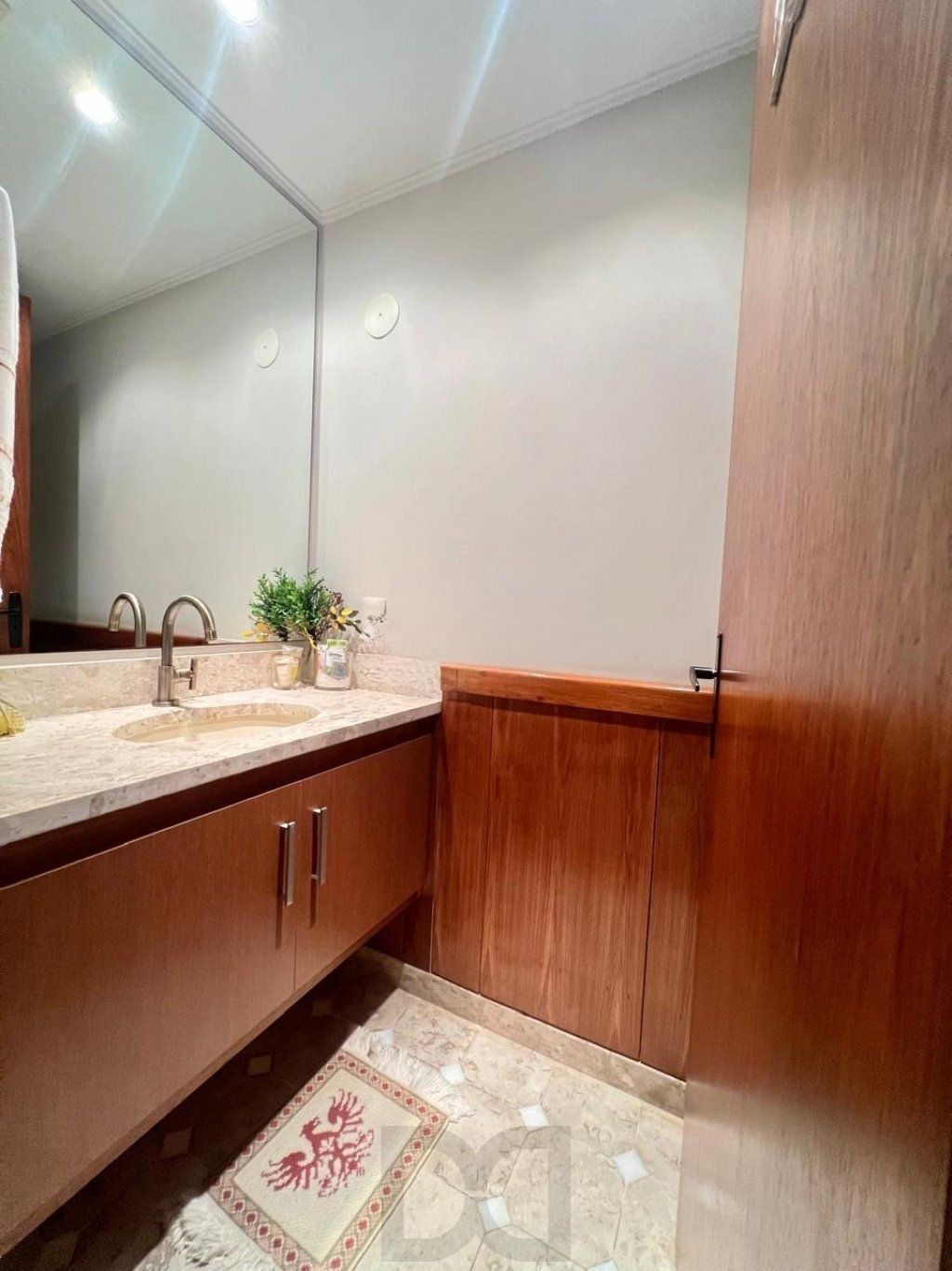 Apartamento com 4 quartos, 223m²,2 vagas, elevador no bairro Jardim do Salso. — foto 28