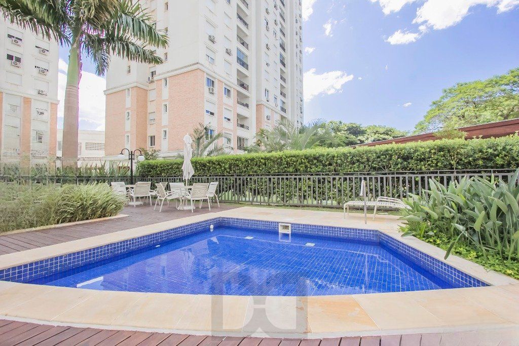 Apartamento com 3 dormitórios, 1 suíte, 1 vaga e elevador no Passo da Areia — foto 22