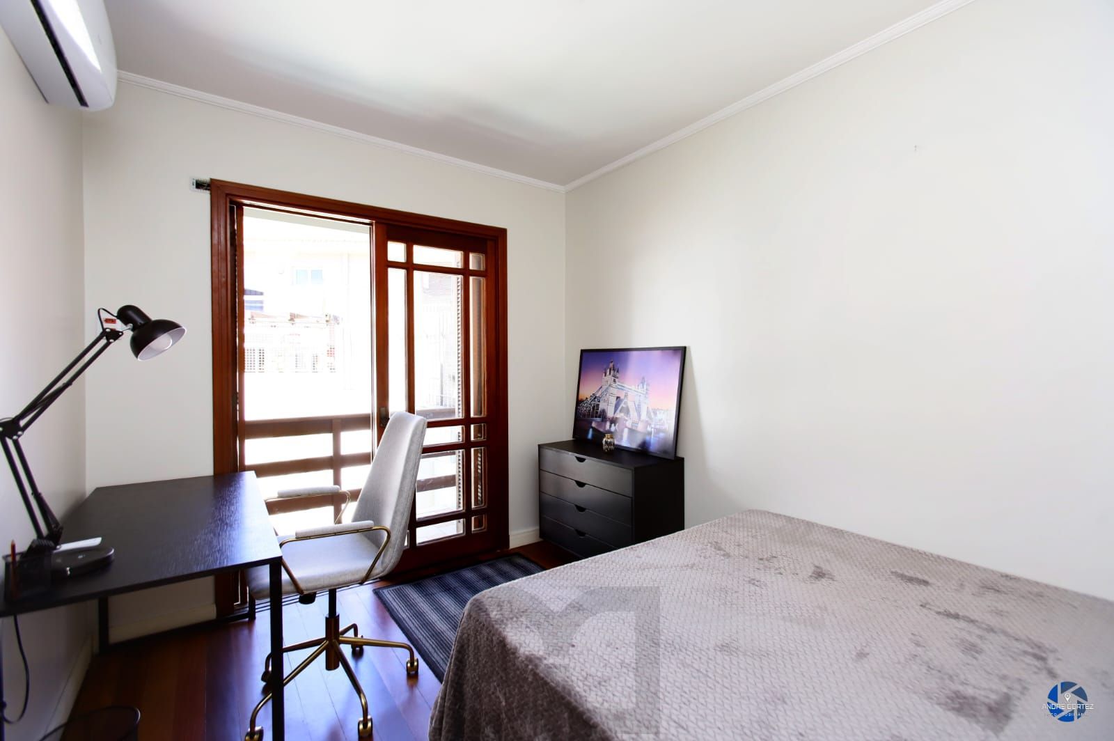 Casa de 3 dormitórios, 3 vagas e pátio com piscina bairro Chácara das Pedras. — foto 30