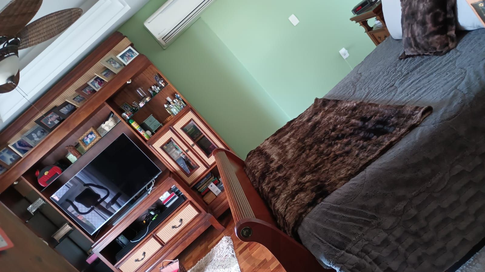 Apartamento com 3 quartos, elevador no Bairro jardim Botânico em Porto Alegre. — foto 15