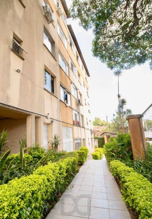 Apartamento 1 dormitório JK Bairro Teresópolis Porto Alegre — foto 3