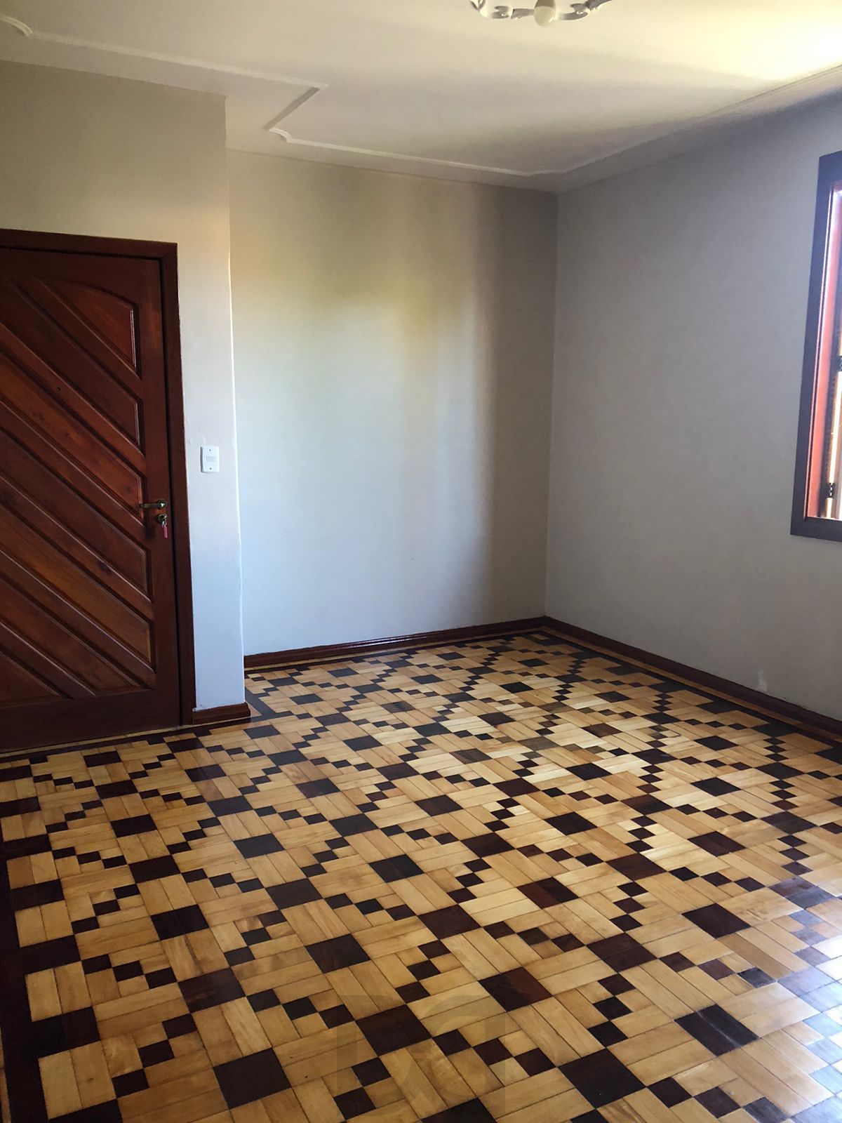 Apartamento 2 Dormitórios Reformado no São João – Av. Pátria — foto 2