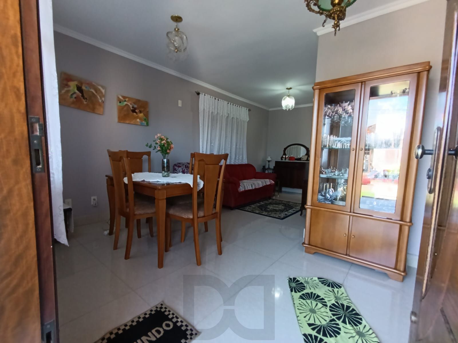 Casa de 3 quartos,suíte,churrasqueira, 3 vagas no bairro Sarandi — foto 6