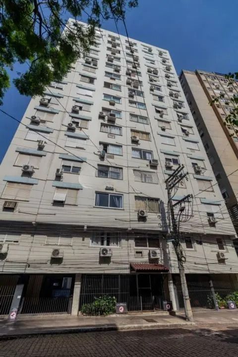 Apartamento de 2 quartos, elevador no Centro Histórico Porto Alegre. — foto 31