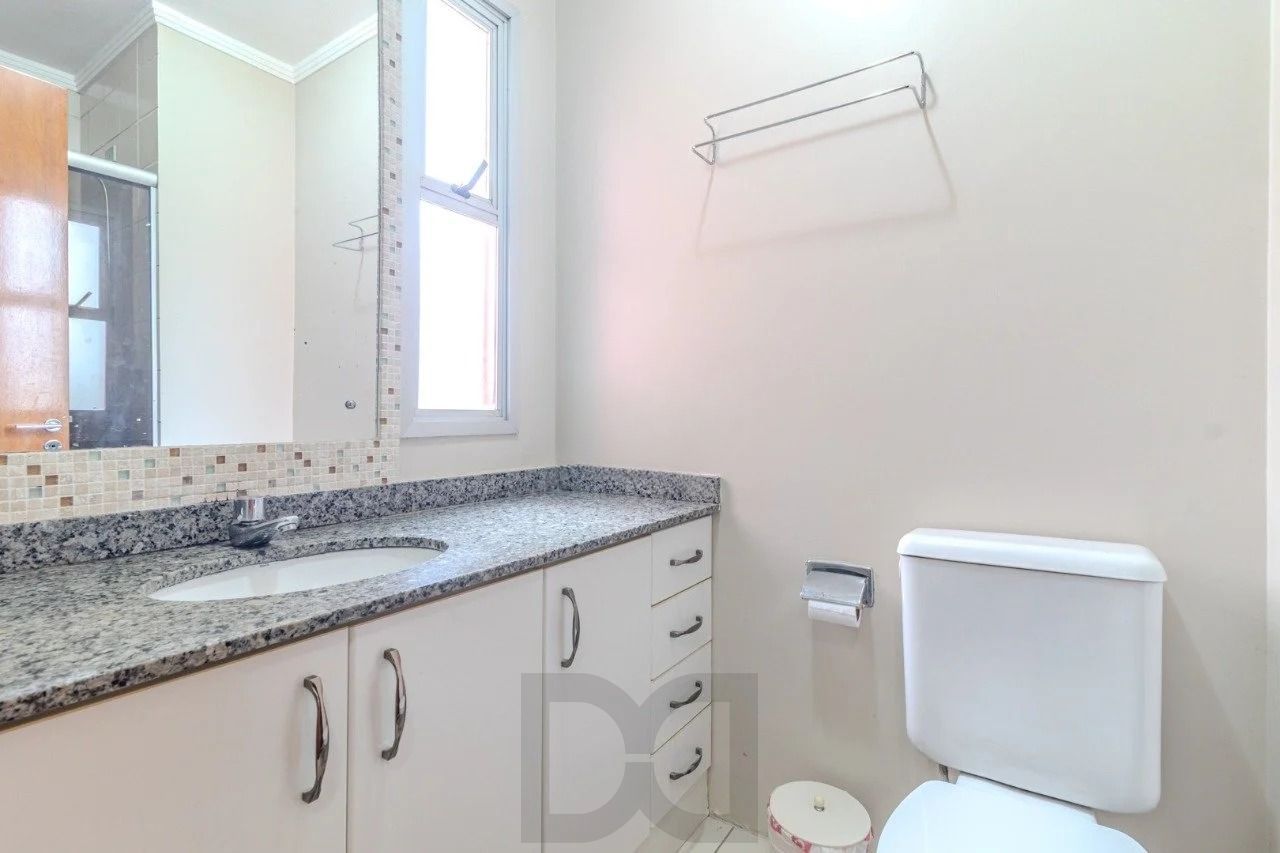 Apartamento 2 Dormitórios com 1 vaga coberta e elevador no Alto Petrópolis — foto 14
