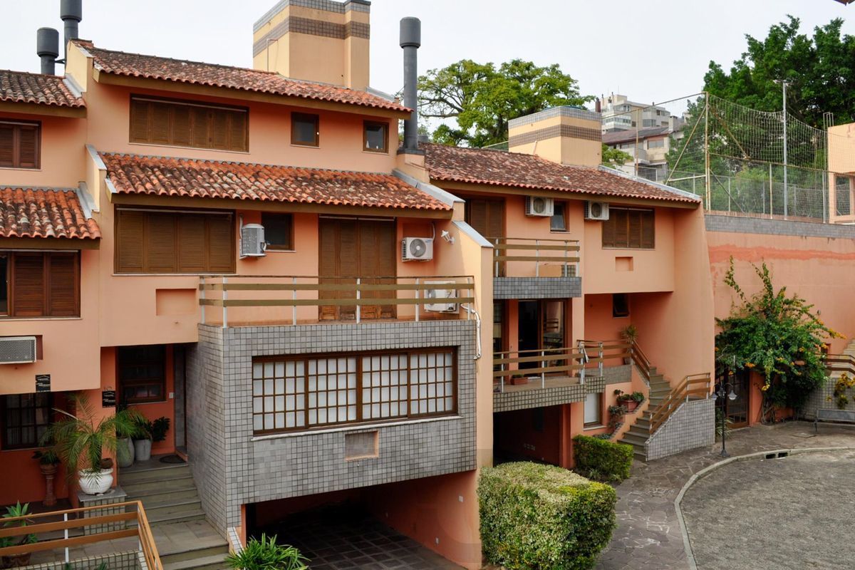 Ótima Casa condomínio pronta para morar, semi mobiliada, Bairro Menino Deus — foto 21