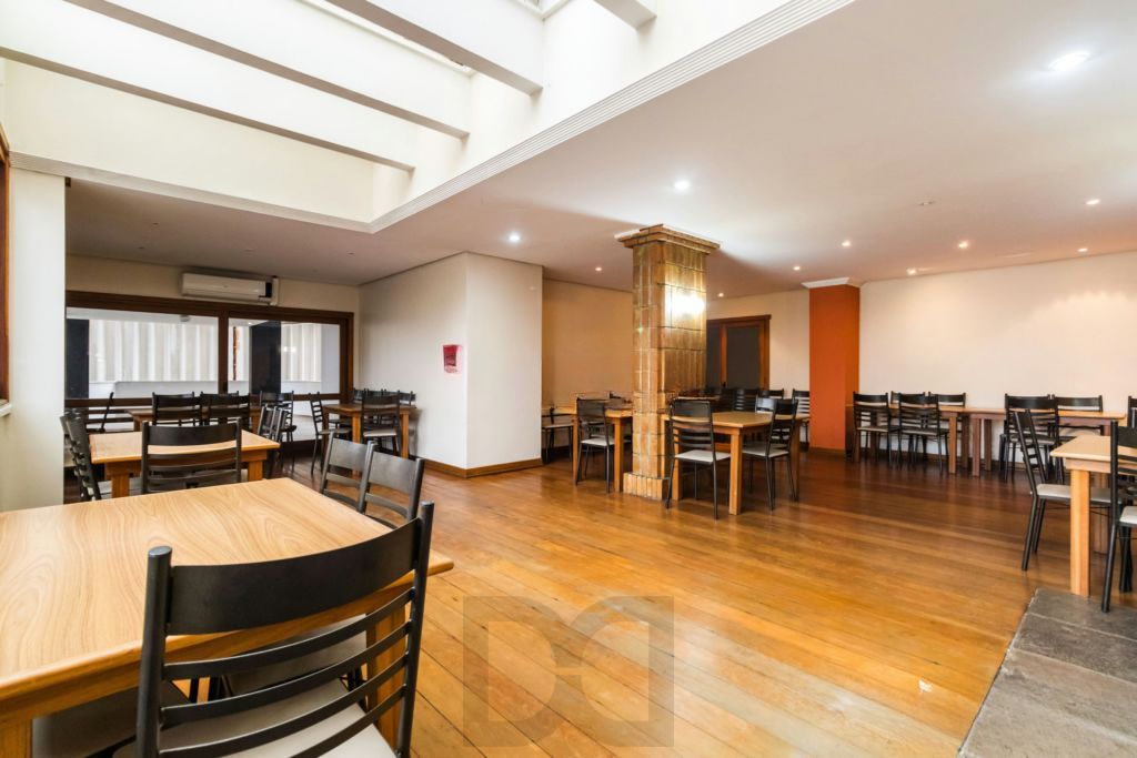 Apartamento com 4 quartos, 223m²,2 vagas, elevador no bairro Jardim do Salso. — foto 44