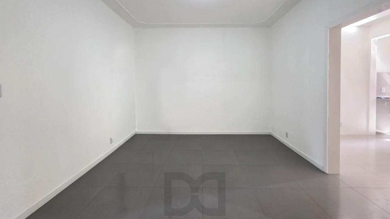 Apartamento Térreo 2 Dormitórios na Avenida Pátria – São João — foto 5