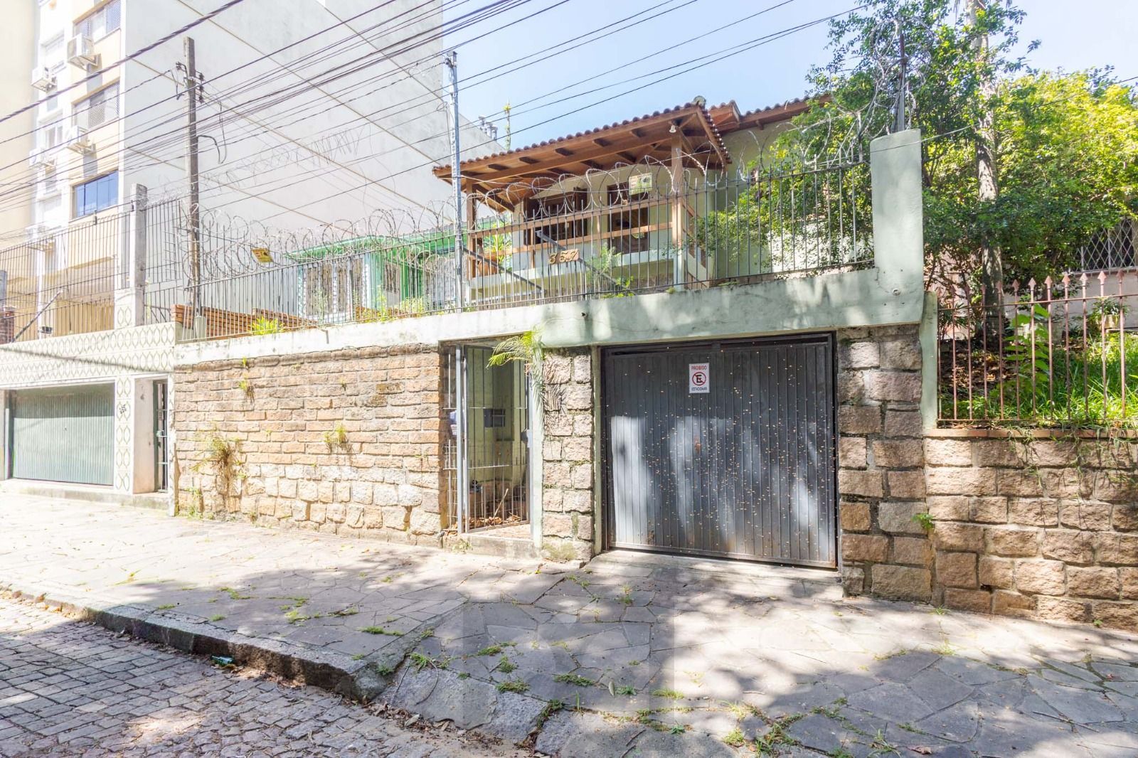 Casa 3 quartos, com vaga e terraço no bairro Jardim São Pedro — foto 1