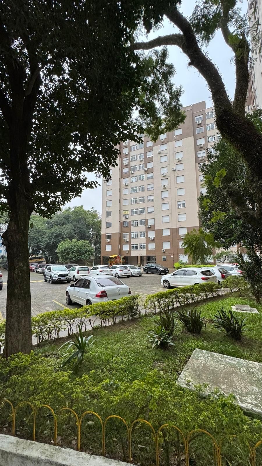 Apartamento com 1 Quarto e 1 vaga à Venda, 42 m² por R$ 200mil Bairro Cristal — foto 39
