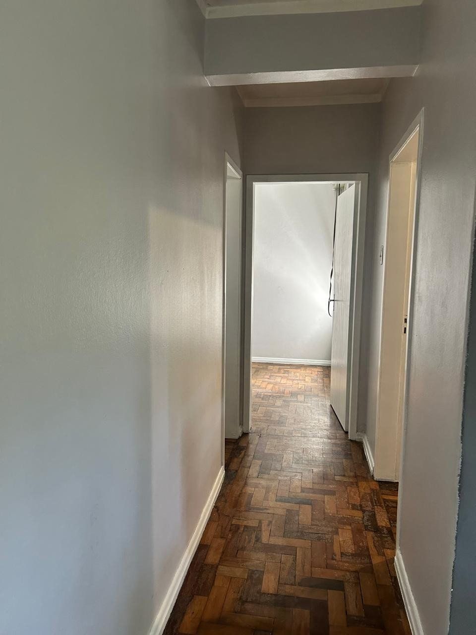 Apartamento 2 Dormitórios com Vaga no Sarandi — foto 2