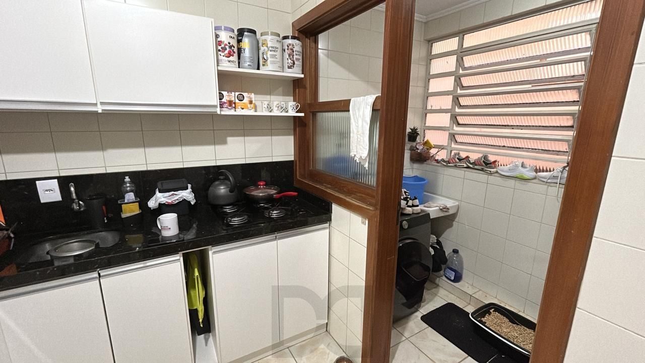 Apartamento de 1 dormitório no bairro Petrópolis Em Porto Alegre. — foto 3